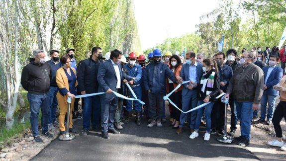 Se habilitaron 2600 metros de Paseo Costero sobre el río Neuquén