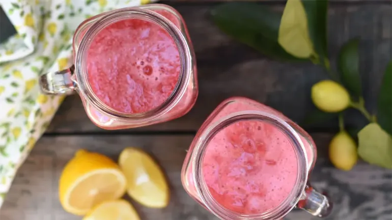 Frutillas y jengibre, una mezcla infalible. Frutillas y jengibre, una mezcla infalible.