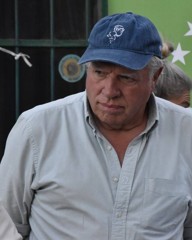“Esto puede ayudar al productor y la gente del SENASA lo sabe hacer”, dijo Guillermo Paz, “Esto puede ayudar al productor y la gente del SENASA lo sabe hacer”, dijo Guillermo Paz,