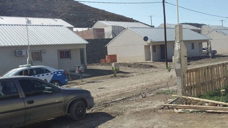 Madre y sus cuatro hijos ocuparon una vivienda para no quedar en la calle