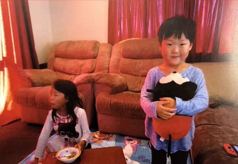 Los peritajes permitieron identificar a los menores, de seis y ocho años. Los peritajes permitieron identificar a los menores, de seis y ocho años.