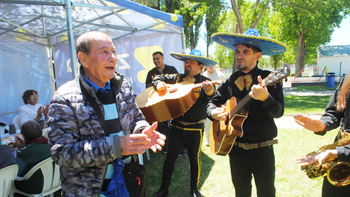 Lupe fue peluquero en Zapala y mozo en Copahue Lupe fue peluquero en Zapala y mozo en Copahue