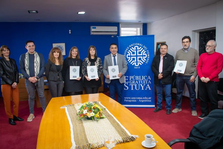 El acuerdo posibilitará que los estudiantes de Cutral Co no tengan que viajar hasta Neuquén Capital para cursar las carreras de la UNCo.