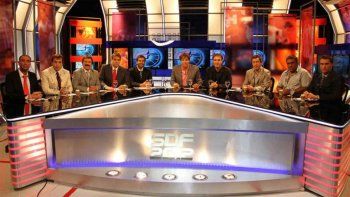 toti pasman conducira el show del futbol y competira mano a mano con vignolo toti pasman conducira el show del futbol y competira mano a mano con vignolo