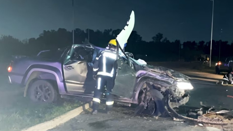 Amigos volvían de una fiesta electrónica y sufrieron grave accidente: cuatro muertos