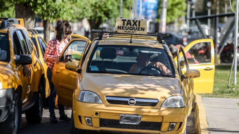 Pechi moderó el aumento de taxis para evitar enojos