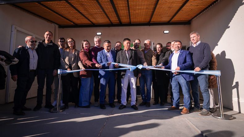 Inauguraron un nuevo Centro de Salud en Cutral Co. | LM Neuquen Inauguraron un nuevo Centro de Salud en Cutral Co.