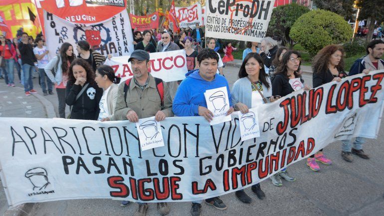 Miembros de organizaciones marcharon a 10 años de la desaparición.