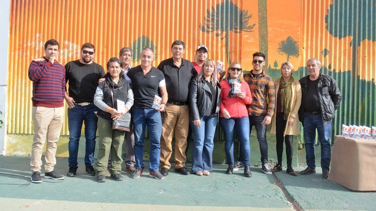 Rincón rinde homenaje a los paleontólogos