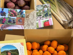 Frutas y verduras con caras humanas, una tendencia que se instala en Japón Frutas y verduras con caras humanas, una tendencia que se instala en Japón