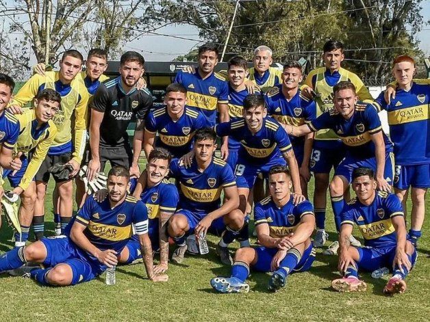 ¿Quiénes son los juveniles de Boca convocados para enfrentar a Banfield?