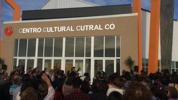 Cutral Co ya disfruta de su flamante Centro Cultural