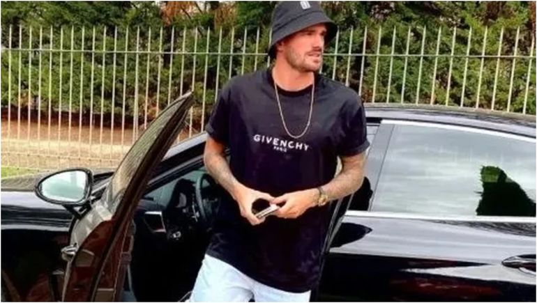 Los autos que Rodrigo de Paul perdió con el divorcio que firmó con Camila Homs