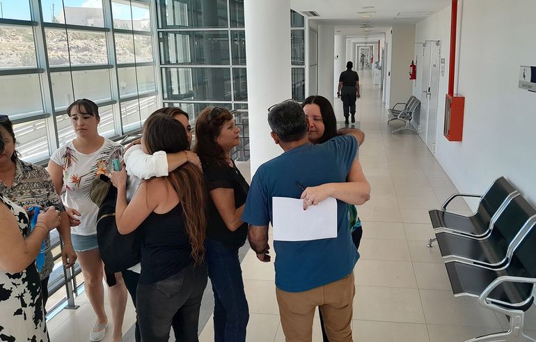 Los familiares de Matus celebraron la condena por homicidio contra Fernández. Los familiares de Matus celebraron la condena por homicidio contra Fernández.