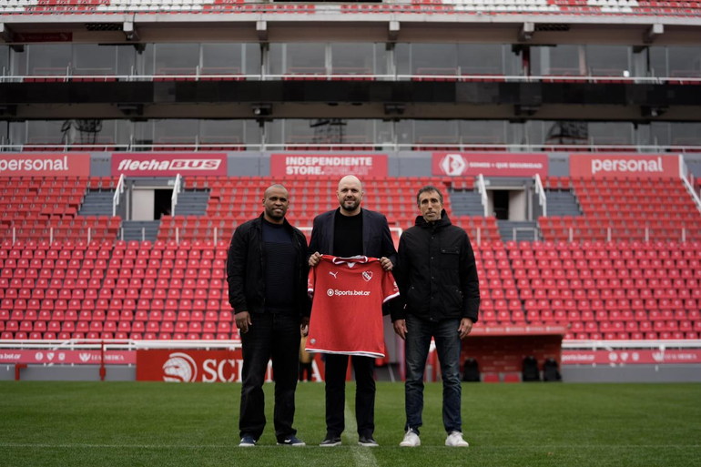 Confirmado: Independiente presentó a su nuevo DT