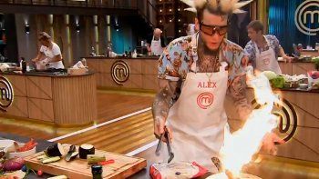 masterchef: alex caniggia y una noche de fuego y calentura con el jurado masterchef: alex caniggia y una noche de fuego y calentura con el jurado