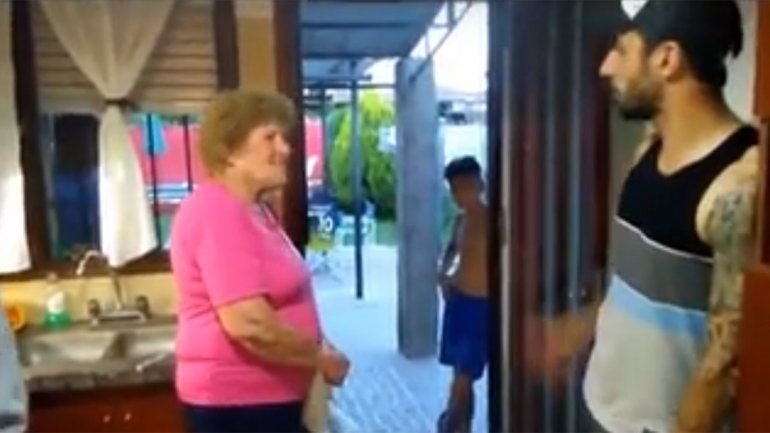 Video: Nacho Scocco gastó a un nene hincha de Boca