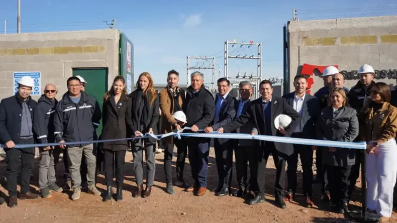 Rolando Figueroa inauguró la ampliación del sistema eléctrico de Senillosa | LM Neuquen Rolando Figueroa inauguró la ampliación del sistema eléctrico de Senillosa