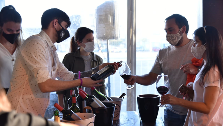 Los mejores vinos de Neuquén en una expo en el MNBA