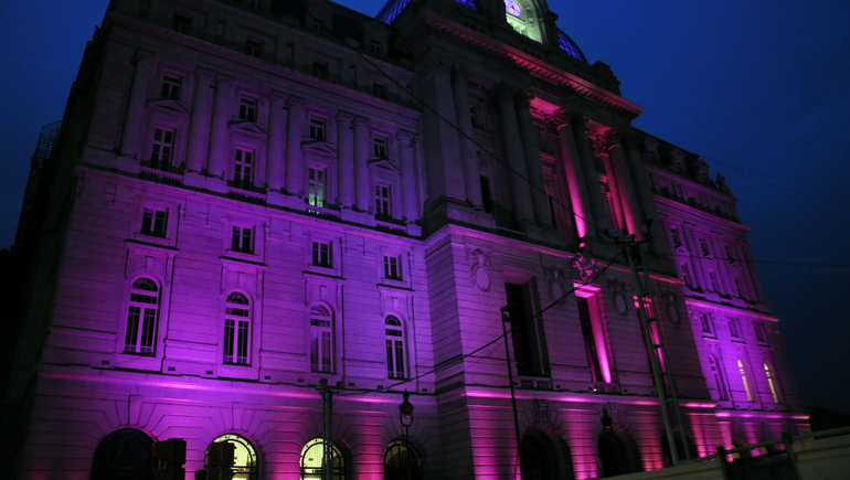Sede central del Correo Oficial