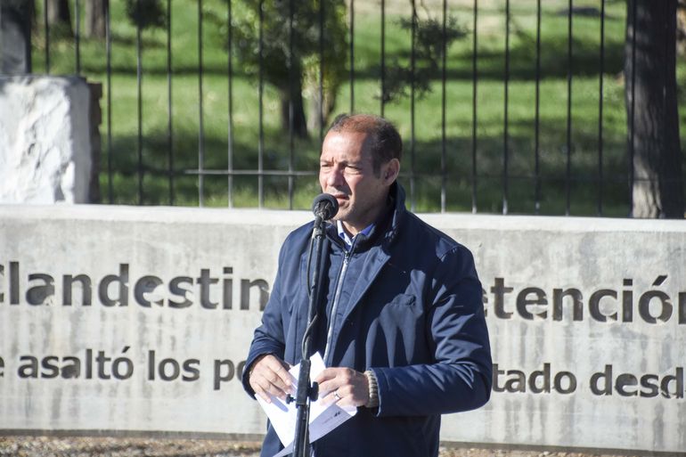 El gobernador Omar Gutiérrez señaló que