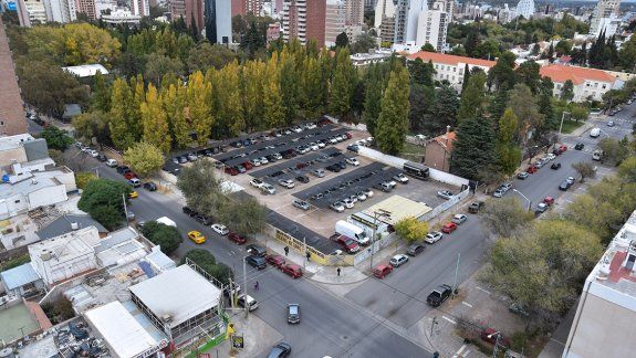 Nación desafectó un predio del Ejército en pleno centro de Neuquén y está más cerca de la venta