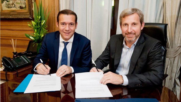 El gobernador Gutiérrez junto al ministro del Interior