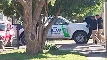 Uno de los policías que fue detenido por la misma causa en General Roca. Imagen archivo | LM Neuquen Uno de los policías que fue detenido por la misma causa en General Roca. Imagen archivo