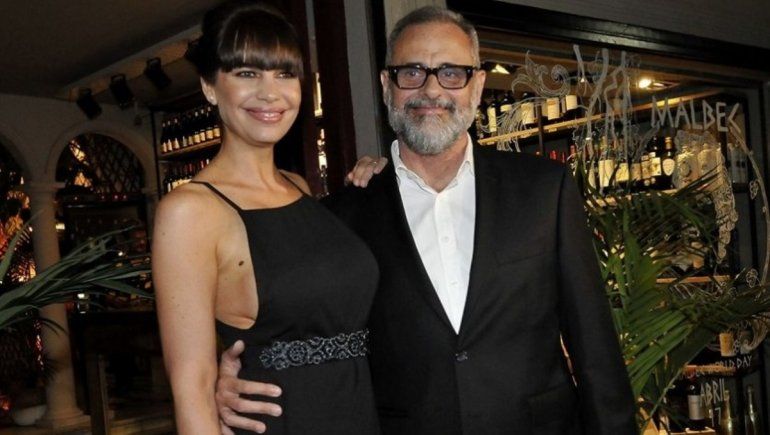 Romina Pereiro dio positivo de coronavirus y está aislada junto a Jorge Rial