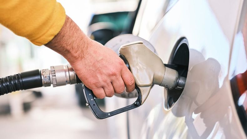 El ICL es un Impuesto los combustibles Líquidos que en parte iba a parar a Vialidad Nacional. | LM Neuquen El ICL es un Impuesto los combustibles Líquidos que en parte iba a parar a Vialidad Nacional.