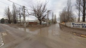 La agresión ocurrió en inmediaciones del establecimiento.