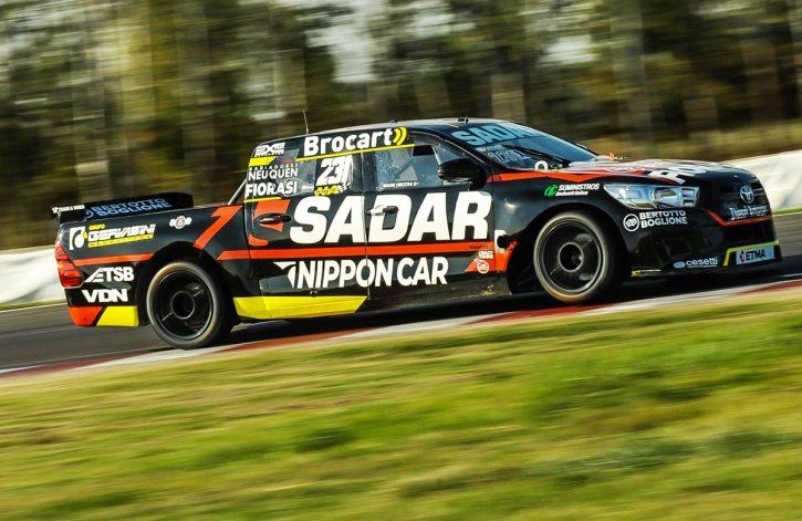 Manuel Urcera se encuentra en el puesto 17° del campeonato de TC Pick Up.