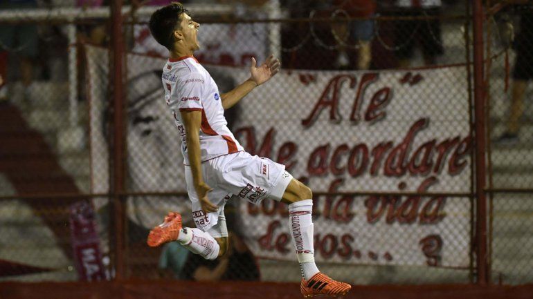 Pussetto de penal marcó el único gol del partido en el Tomás Ducó.