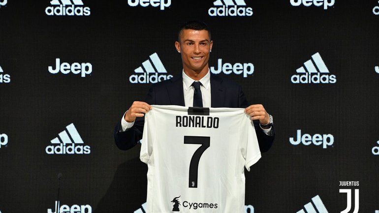 CR7 estampó su firma en la Juventus y no se calló nada.&nbsp; 