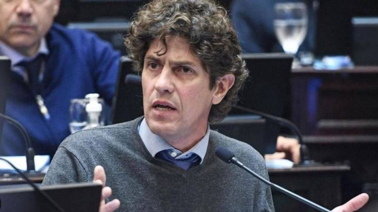 Martín Lousteau, uno de los senadores Martín Lousteau, uno de los senadores