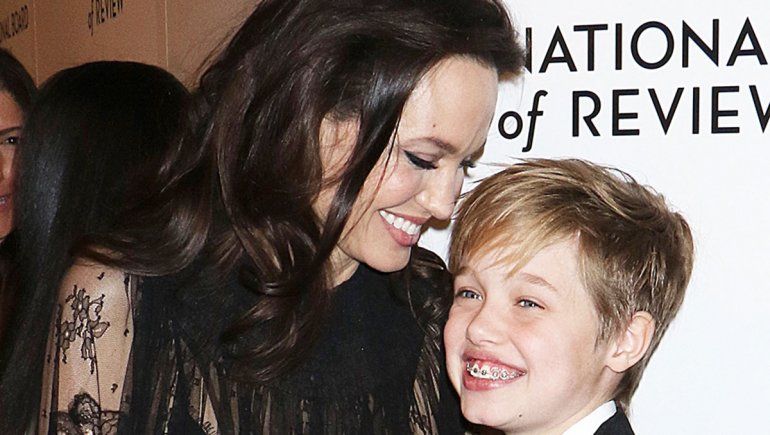 John Pitt Jolie, el hijo de Brad y Angelina logró su cambio de identidad