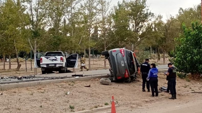 Choque fatal entre dos camionetas en Ruta 22: dos muertos | LM Neuquen Choque fatal entre dos camionetas en Ruta 22: dos muertos