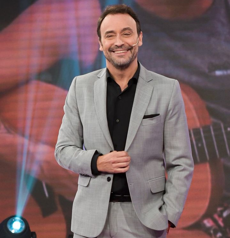 En Socios del espectáculo Adrián Pallares contó cuál fue el factor decisivo en esta pelea.