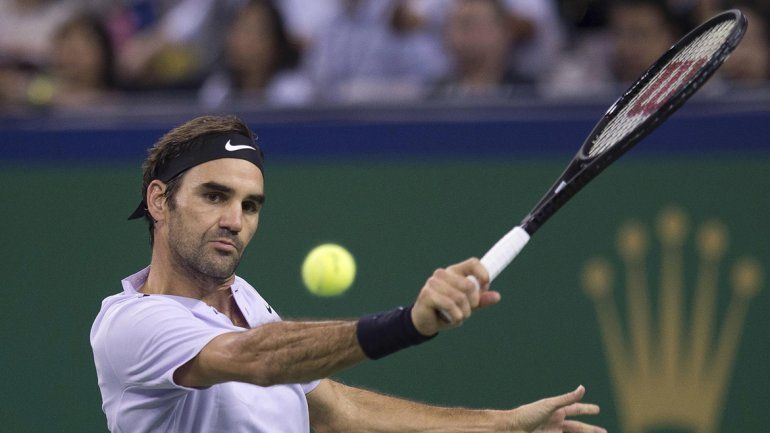 En Londres, Federer debutó con una victoria ante Sock