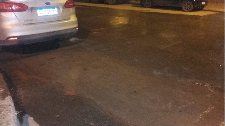 Pérdida de agua generó un río de Pozo Hondo y Fotheringham hacia el sur