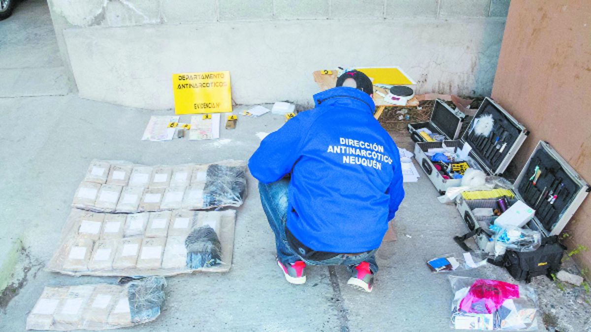 Un narco neuquino da pelea con la nota de concepto para acercarse a sus primeras salidas