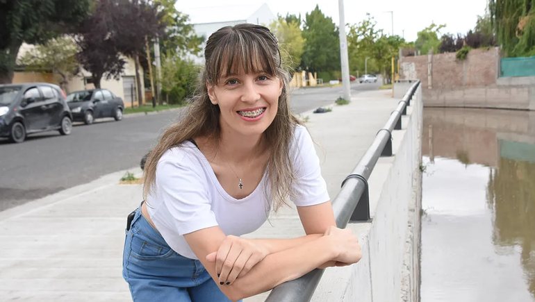 Destacan donación de leche materna de policía zapalina