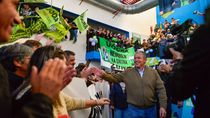 rolando figueroa insistio con tener legisladores que defiendan la neuquinidad