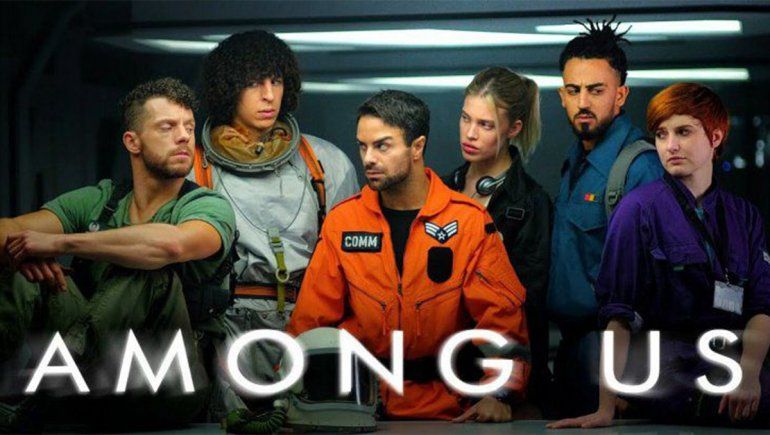 La historia inicia con un homicidio en la nave igual que en la app de Among Us | Foto: Captura YouTube