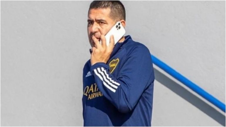 ¿Y si te llama Román? El vicepresidente de Boca no se baja de la chance de traer otro refuerzo.