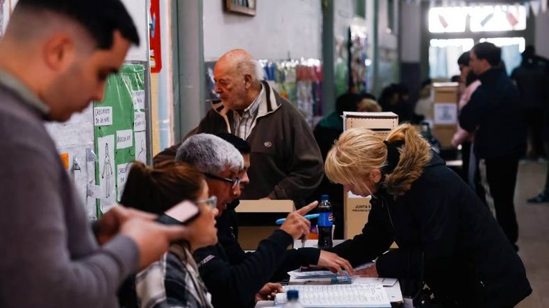 Elecciones 2025, EN VIVO: los comicios empezaron en todo el país | LM Neuquen Elecciones 2025, EN VIVO: los comicios empezaron en todo el país