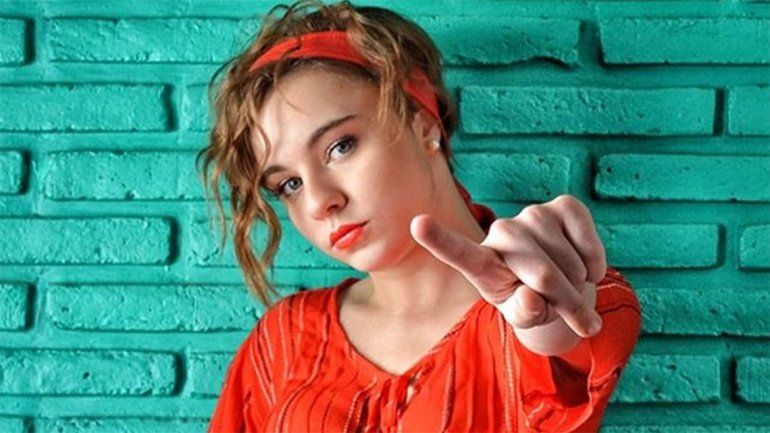 A lo Madonna, Maite Lanata posó mostrando vello en su axila