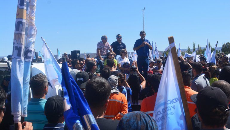 Qué demanda Rincón que avivó la pelea por la represa
