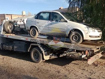 El auto secuestrado durante el operativo