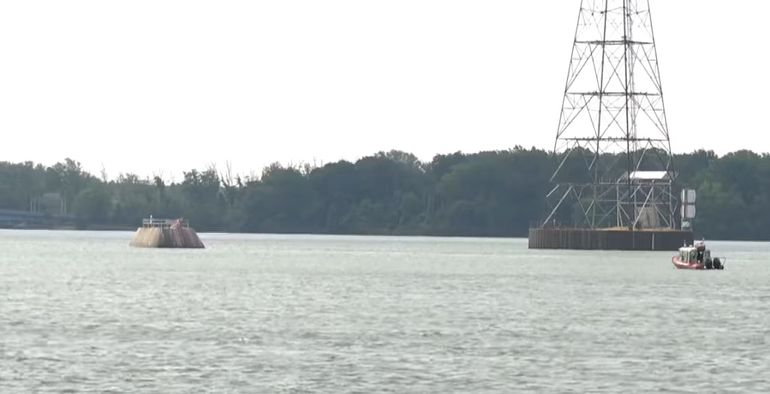 Accidente fatal en el río Niágara: encuentran el cuerpo de una mujer y su pareja sigue sin aparecer Accidente fatal en el río Niágara: encuentran el cuerpo de una mujer y su pareja sigue sin aparecer